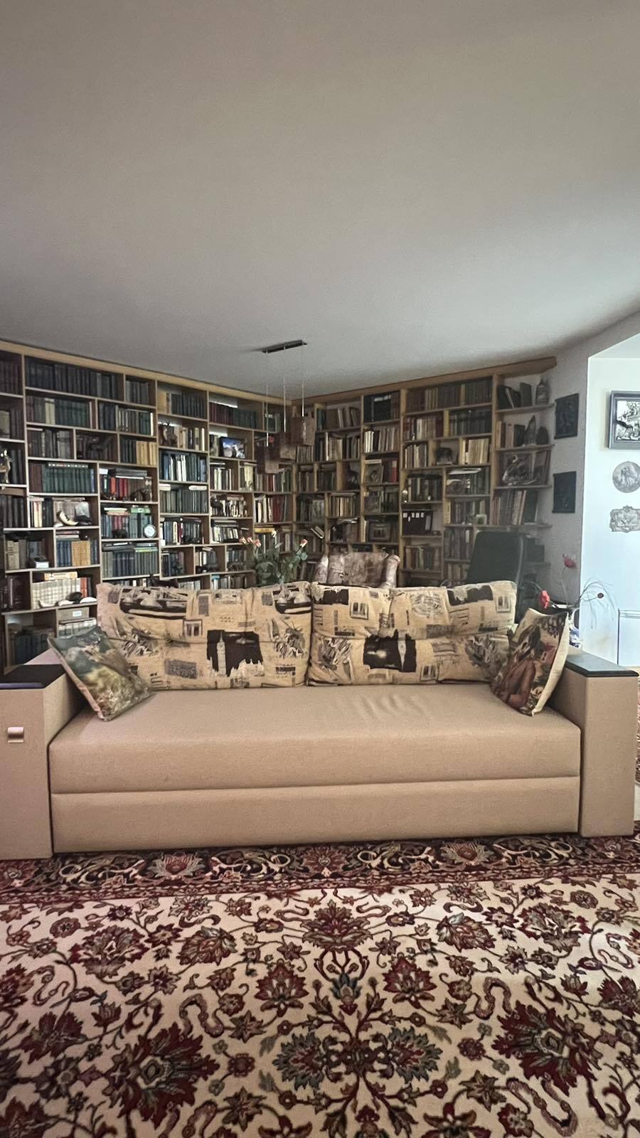 Продажа 2-комнатной квартиры 160 м², Кленовая ул., 2А