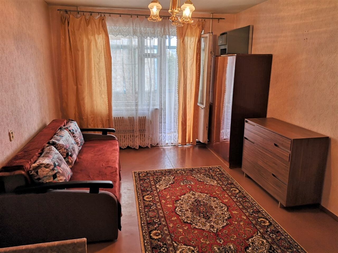 Продажа 1-комнатной квартиры 39.5 м², Героев просп., 10