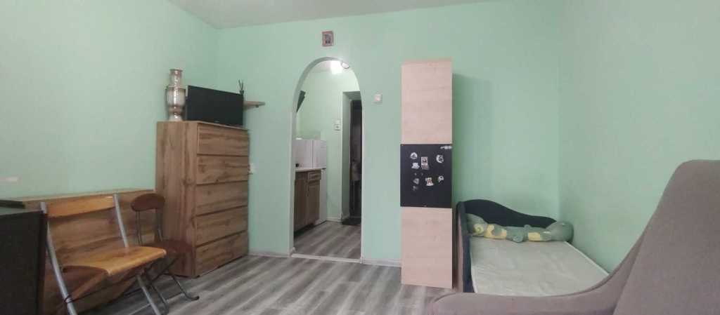 Продаж 1-кімнатної квартири 18.2 м², Автозаводська вул., 29