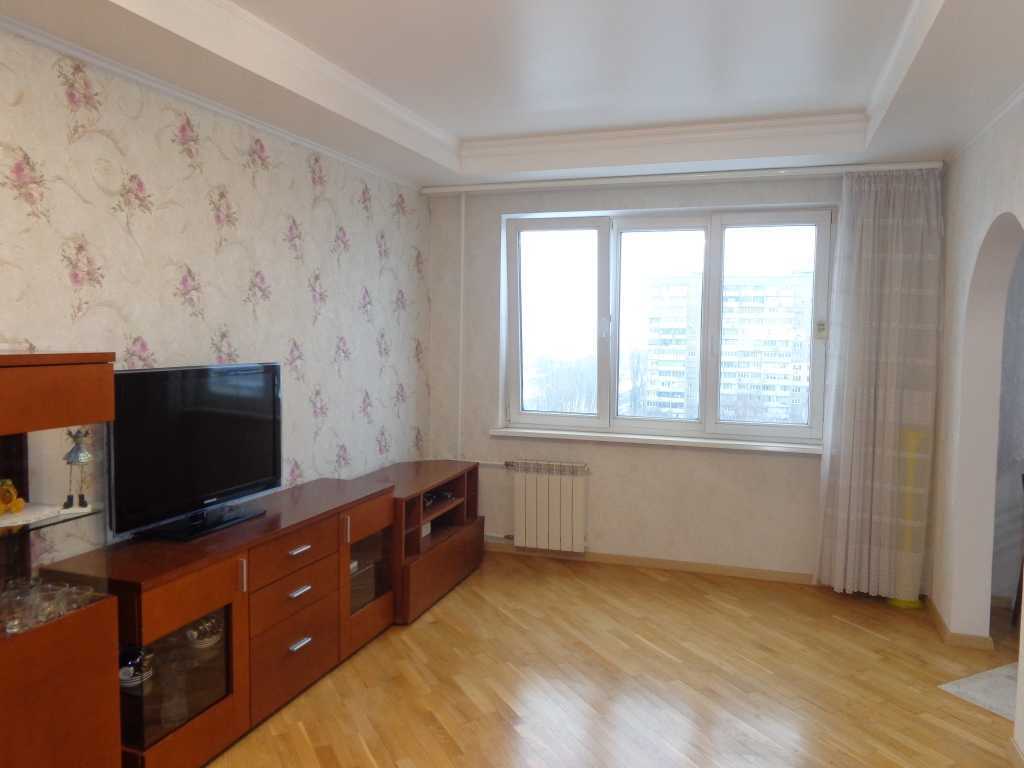 Продажа 3-комнатной квартиры 81 м², Композитора Лятошинского ул., 2