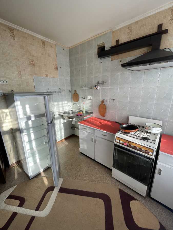 Аренда 1-комнатной квартиры 42 м², Жилянская ул., 72