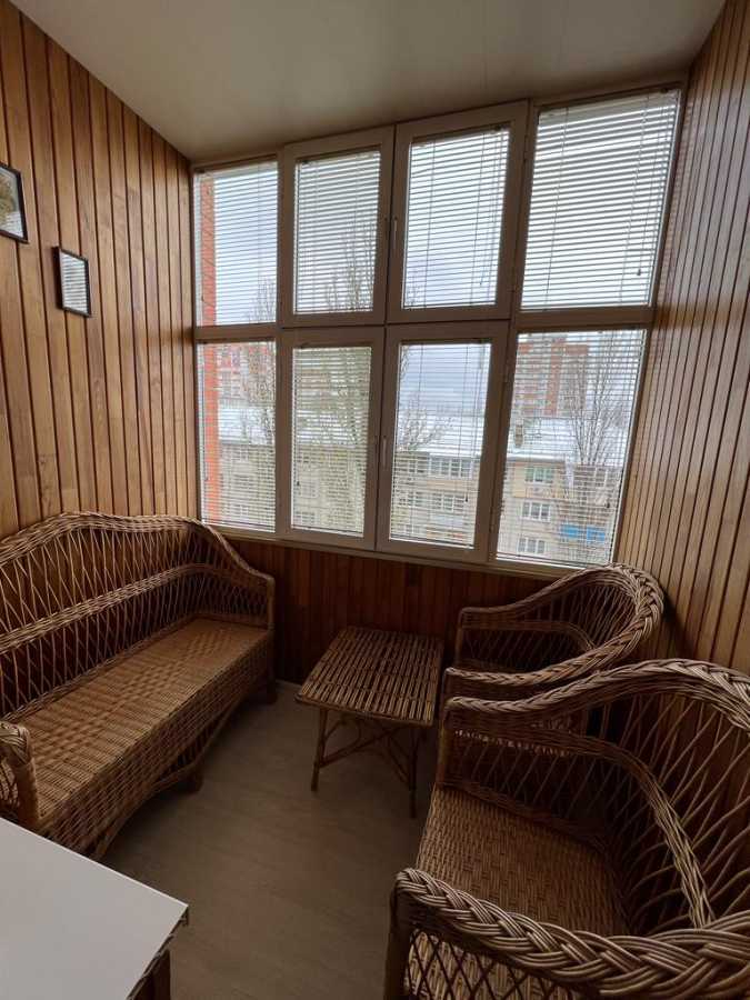 Оренда 3-кімнатної квартири 158 м², Пожарського вул., 4