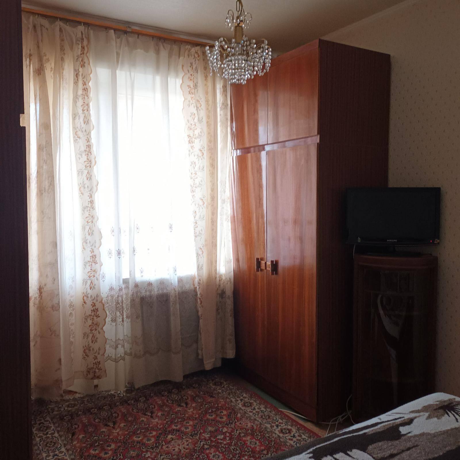 Оренда 3-кімнатної квартири 65 м², Героїв просп., 40