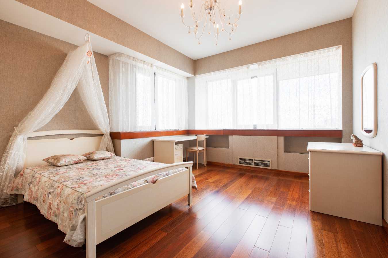 Продаж 5-кімнатної квартири 255 м², Володимира Вернадського вул., 35Б К2