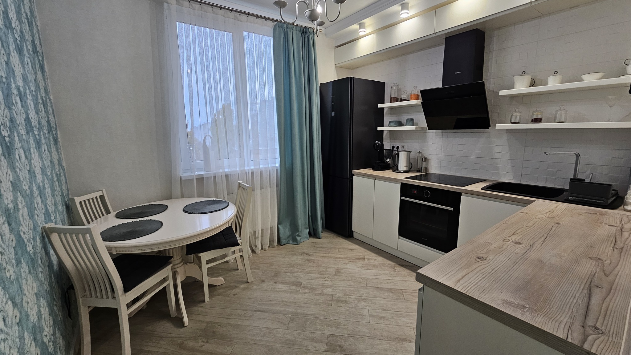 Продаж 1-кімнатної квартири 45 м², Ломоносова вул., 46/1