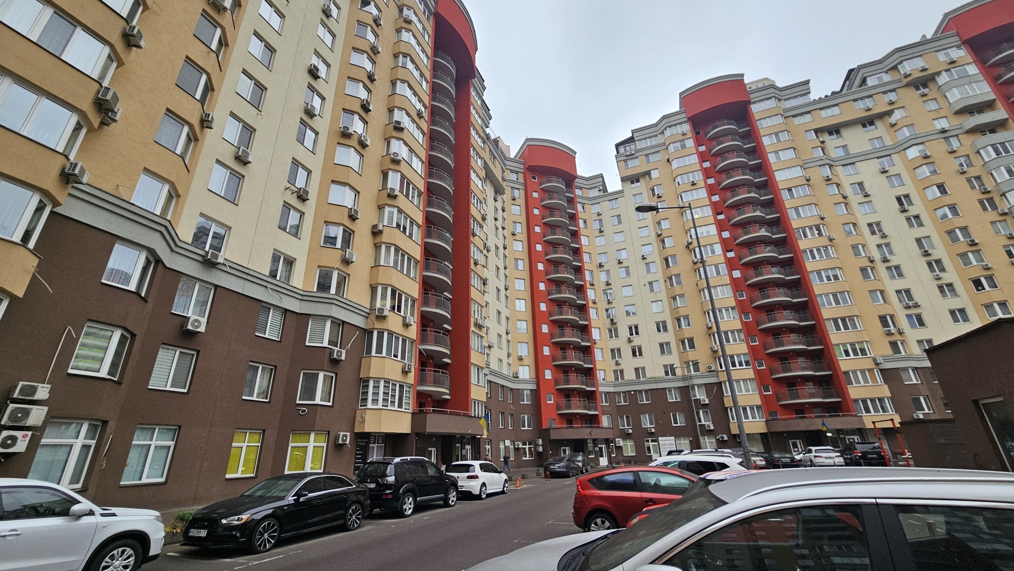 Продаж 1-кімнатної квартири 45 м², Ломоносова вул., 46/1