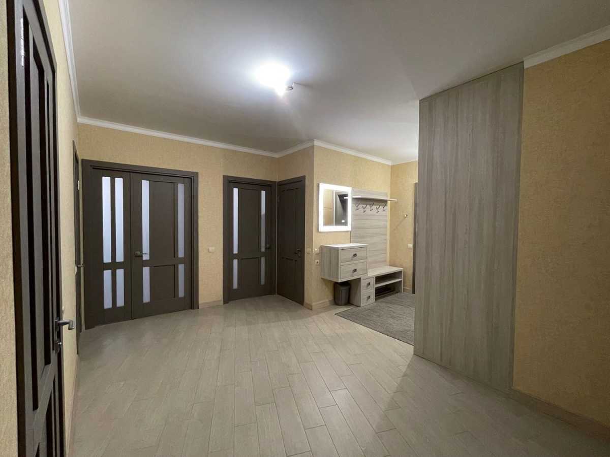 Продаж 3-кімнатної квартири 115 м², Михайла Максимовича вул., 3Д