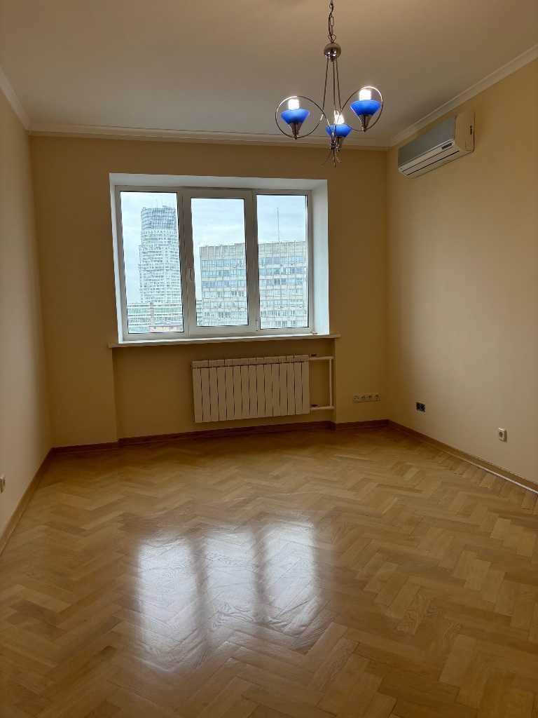 Продажа 3-комнатной квартиры 102 м², Ипсилантиевский пер., 5