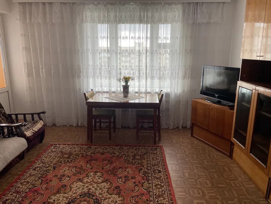 Продаж 2-кімнатної квартири 50 м², Спортивная вул., 42