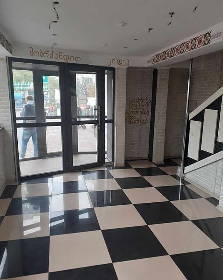 Аренда помещения свободного назначения 119 м², Ларисы Руденко ул., 6А
