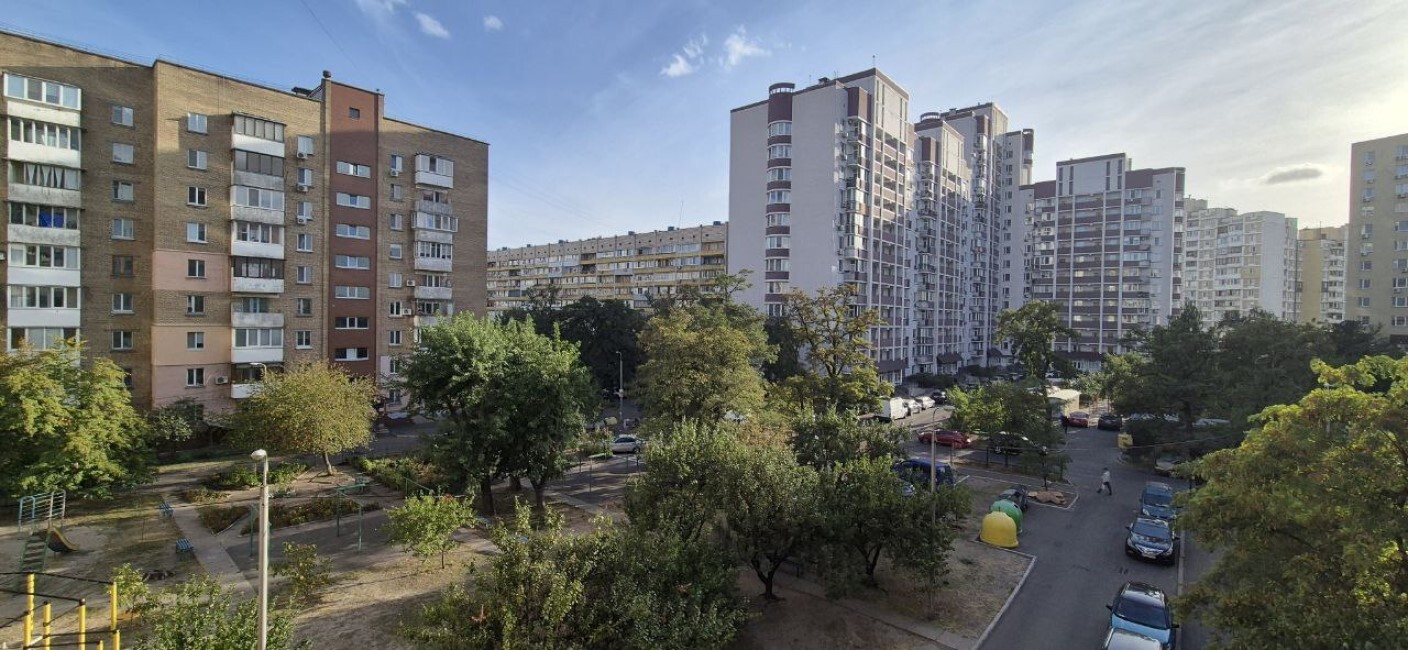 Продажа 3-комнатной квартиры 77.2 м², Харьковское шоссе, 58