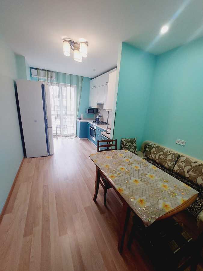 Оренда 3-кімнатної квартири 84 м², Метрологічна вул., 11А