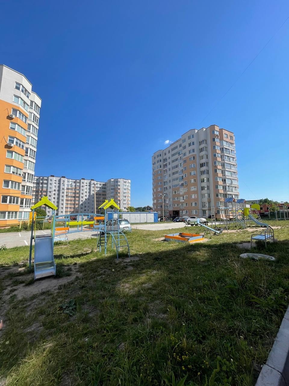 Продажа 1-комнатной квартиры 61 м², Строителей ул., 5/1