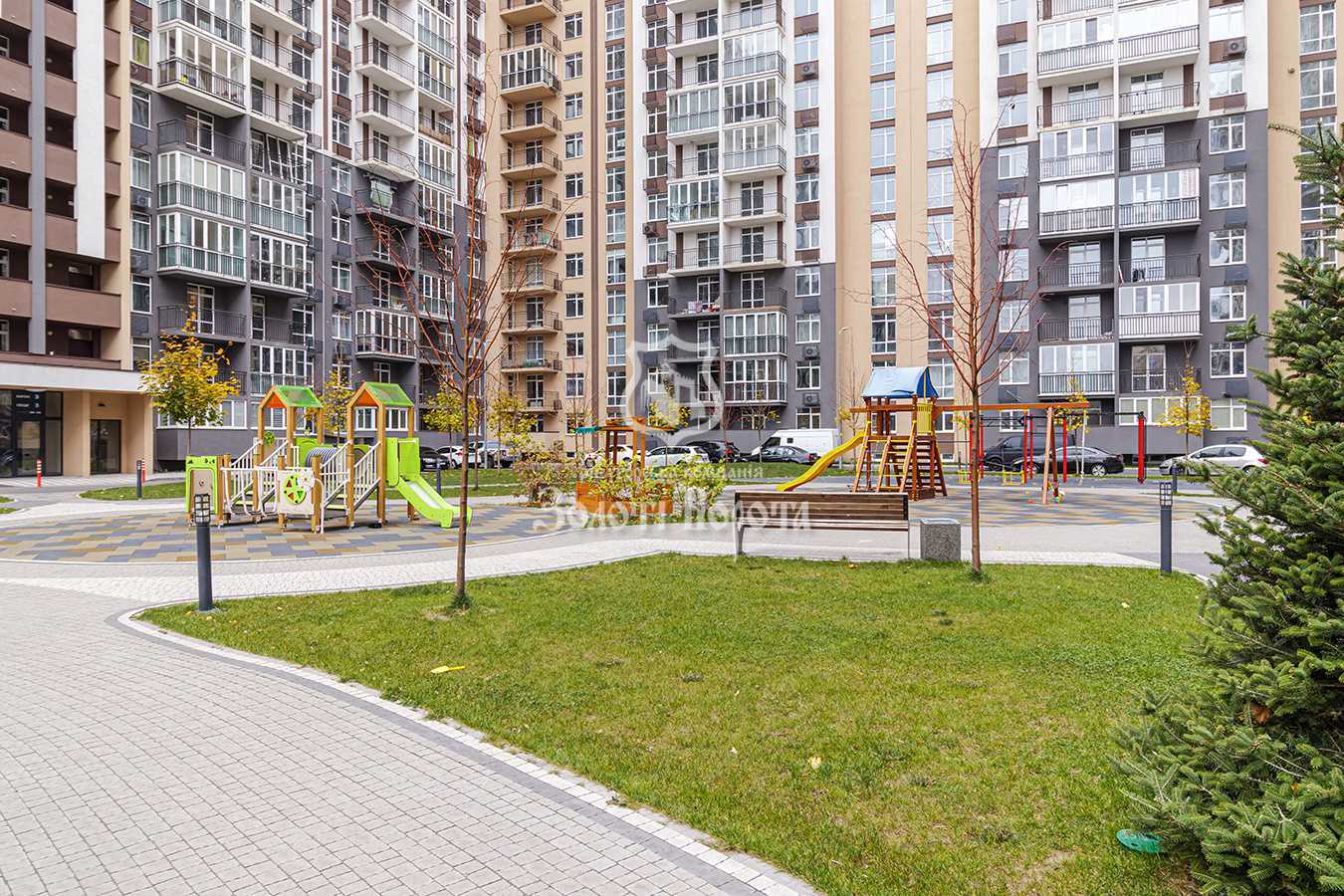 Продаж 1-кімнатної квартири 42.2 м², Академіка Заболотного вул., 148б