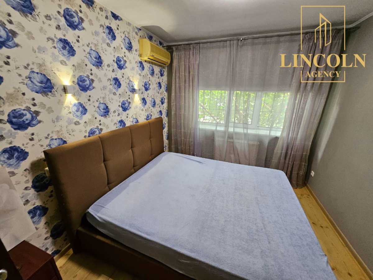 Продаж 3-кімнатної квартири 66 м², Перова бул., 54