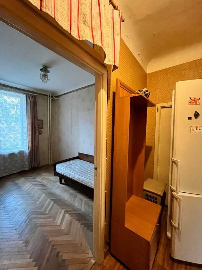 Продаж 3-кімнатної квартири 51 м², Василя Жуковського пров., 3 К1