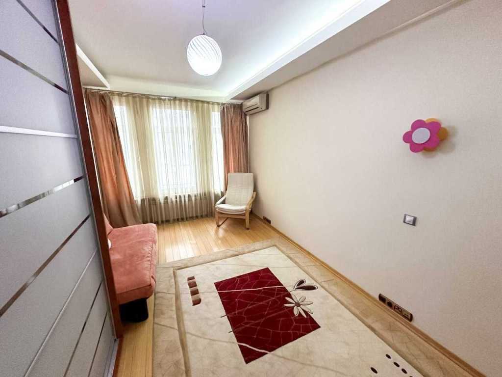 Продаж 3-кімнатної квартири 95 м², Паньківська, 27/78