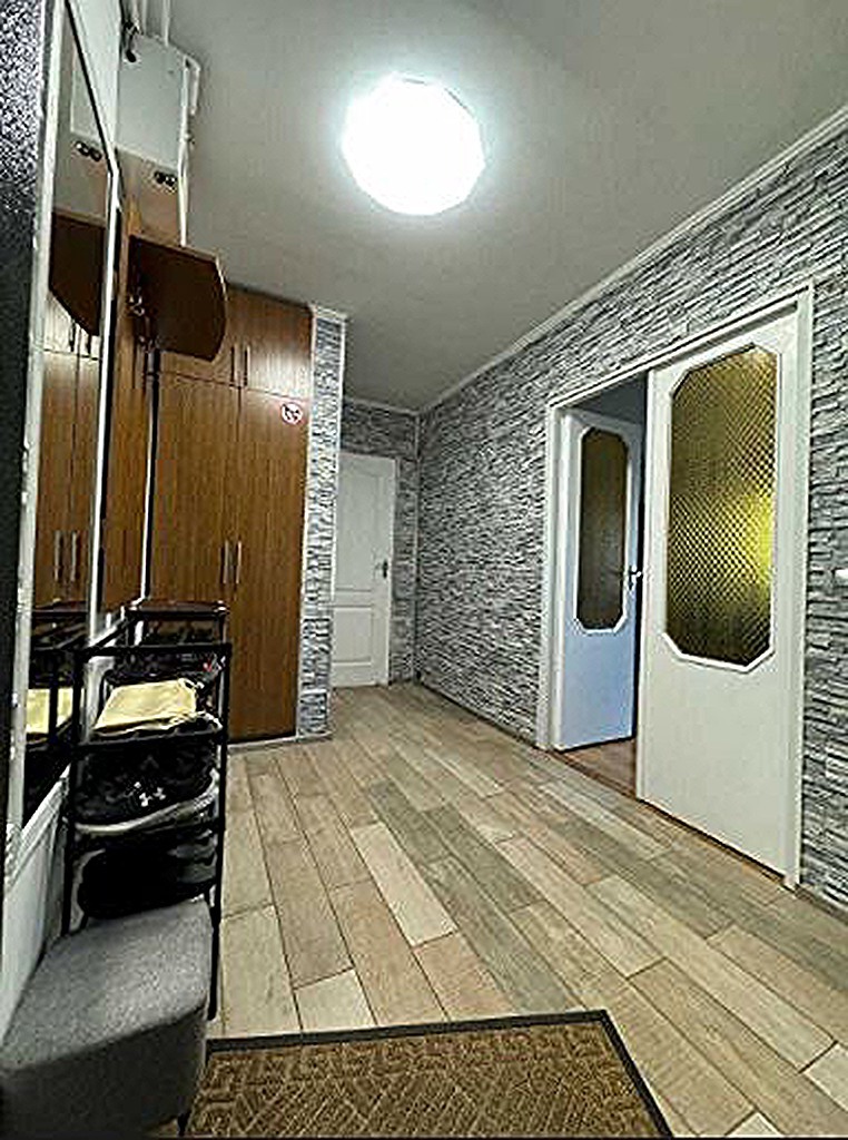 Продажа 2-комнатной квартиры 45 м², Магдалиновская ул., ул.24