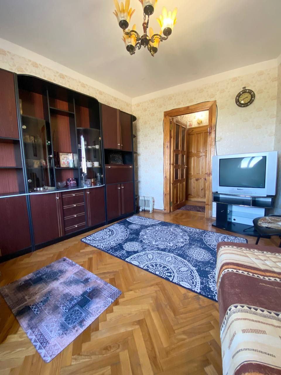 Продажа 1-комнатной квартиры 32.5 м², Ивана Сирко ул.