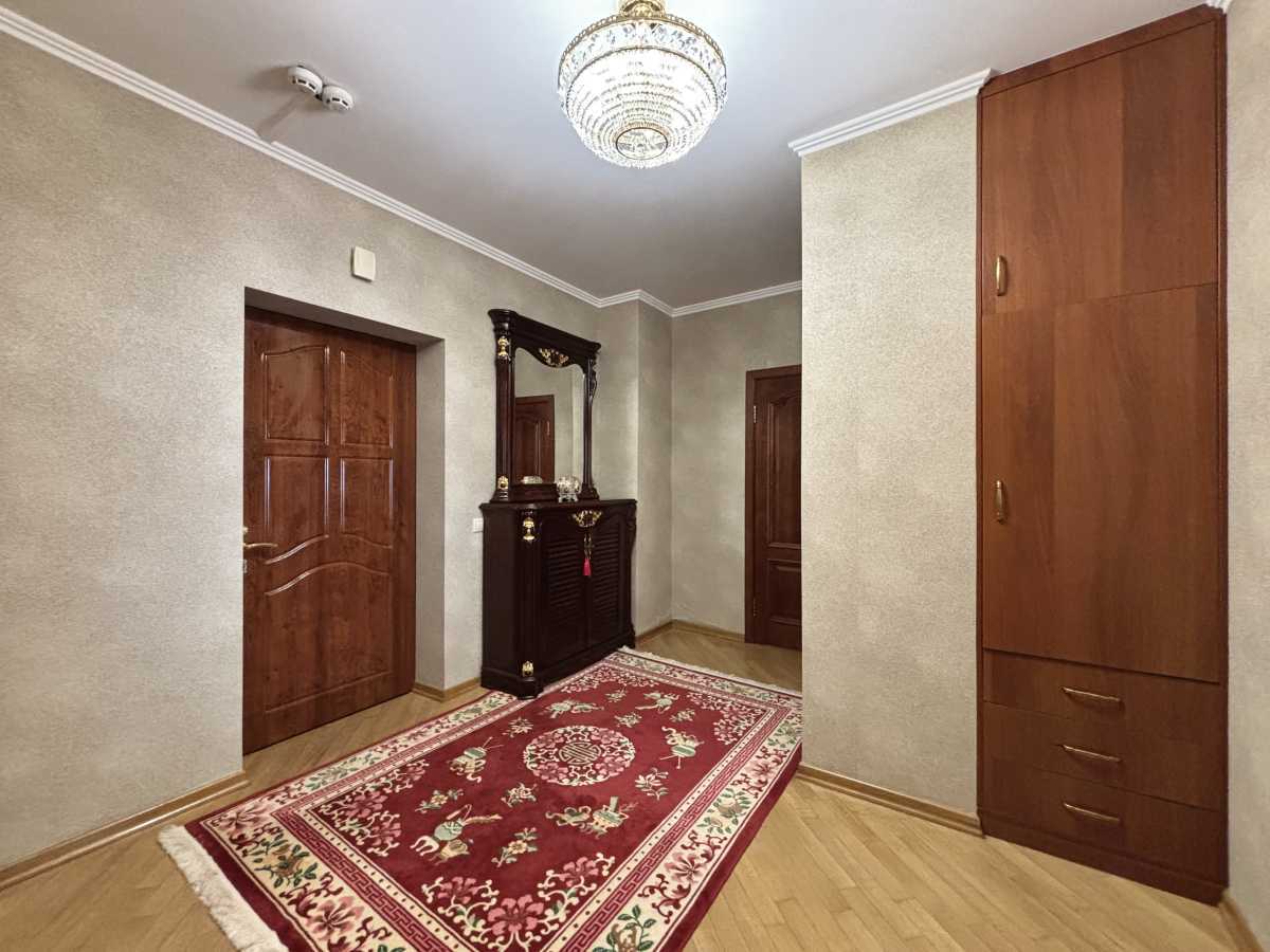 Продаж 2-кімнатної квартири 69 м², Юрія Шумського вул., 1А