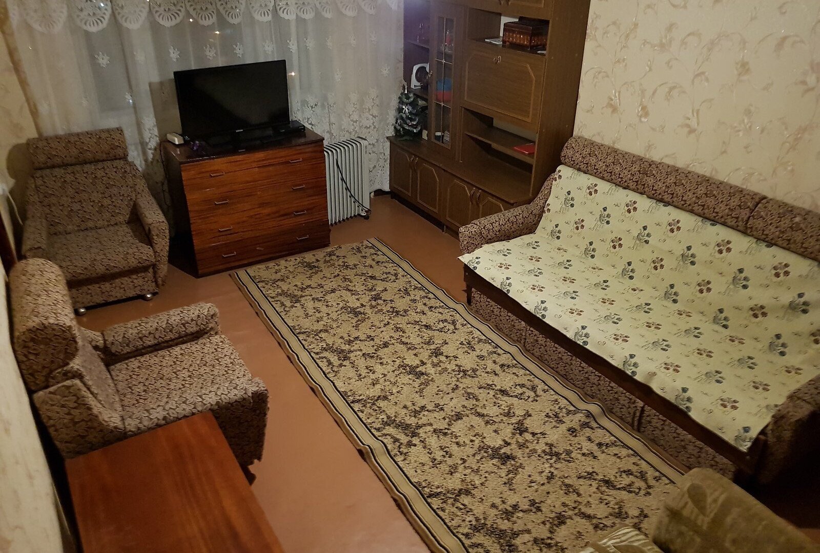 Продаж 2-кімнатної квартири 56 м²