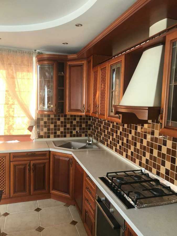 Продажа дома 400 м², Центральная ул.