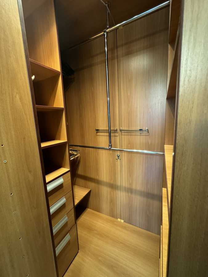 Аренда 3-комнатной квартиры 68 м², Симиренко ул., 5