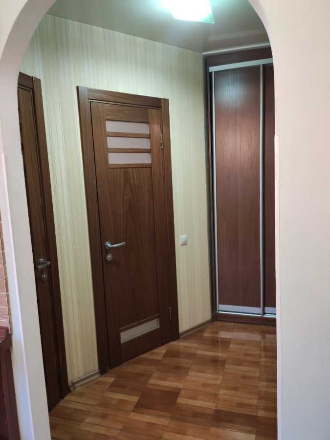 Аренда 2-комнатной квартиры 55 м², Ревуцкого ул., 21