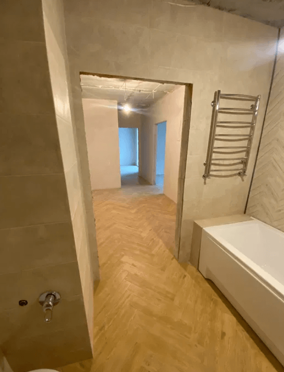 Продажа 2-комнатной квартиры 69 м²