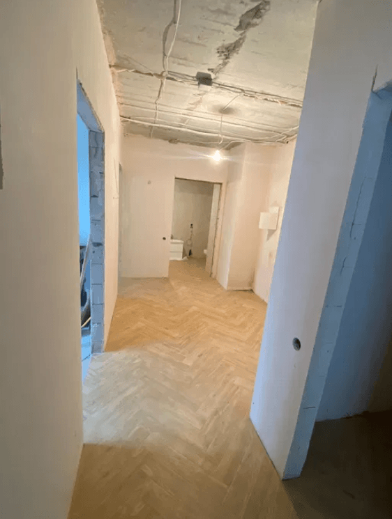 Продажа 2-комнатной квартиры 69 м²