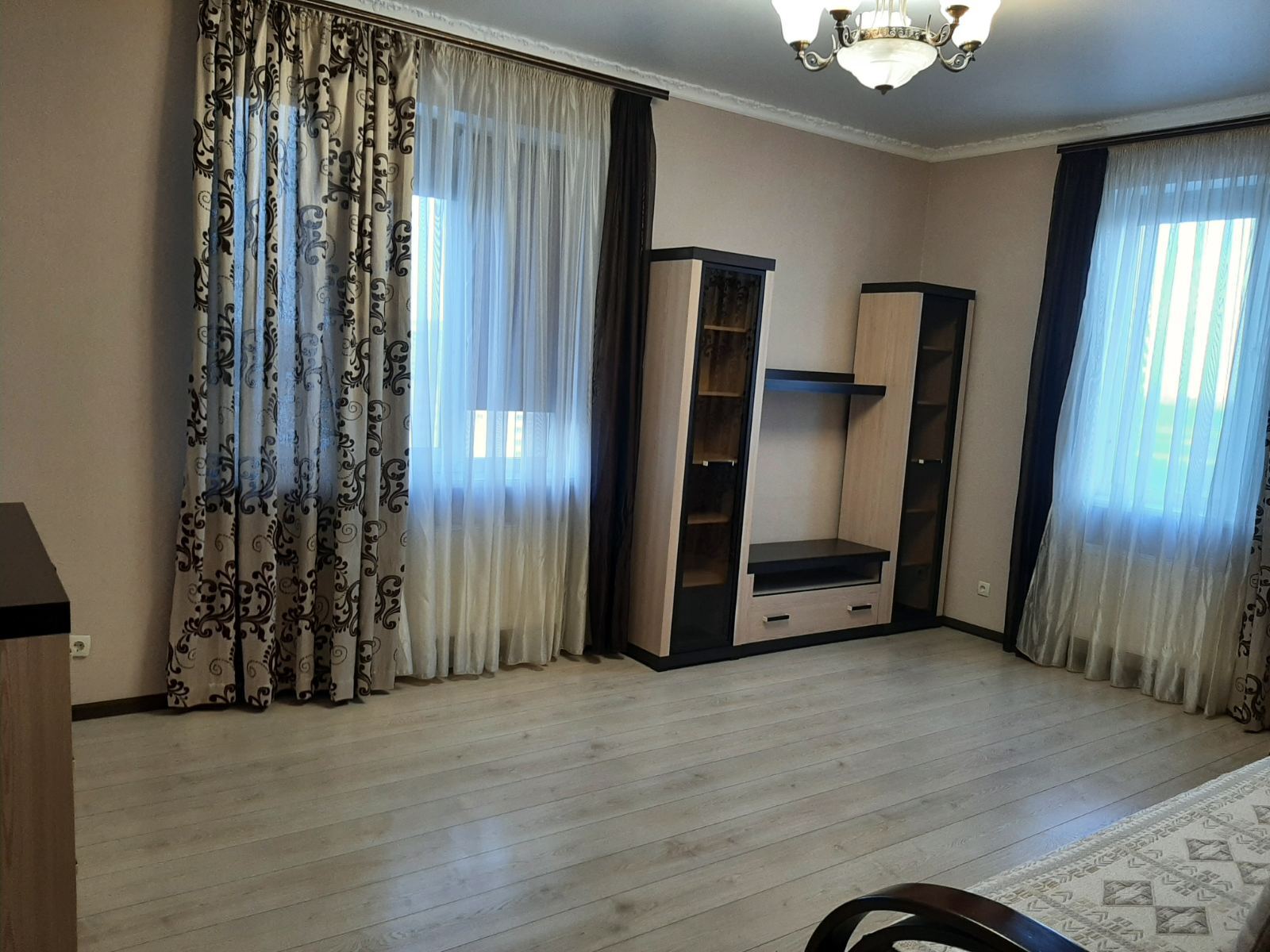 Аренда 2-комнатной квартиры 94 м²