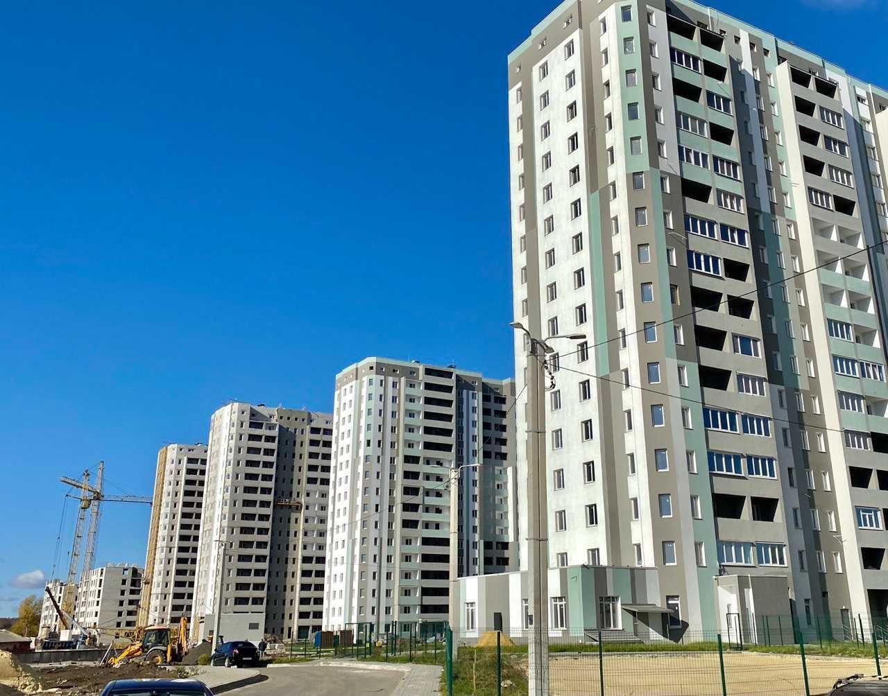 Продаж 1-кімнатної квартири 43 м²