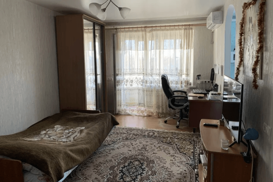 Продаж 1-кімнатної квартири 33 м²