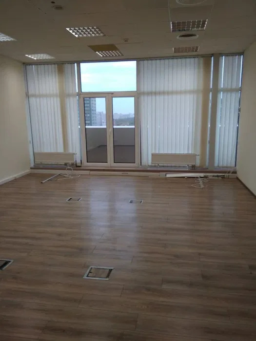 Аренда помещения свободного назначения 490 м², Владимирская ул.