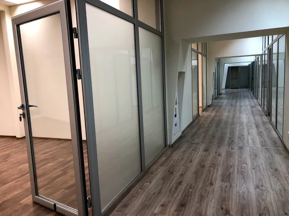 Аренда помещения свободного назначения 490 м², Владимирская ул.