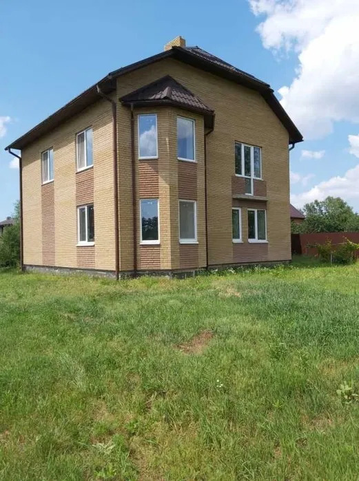 Продаж будинку 155 м²
