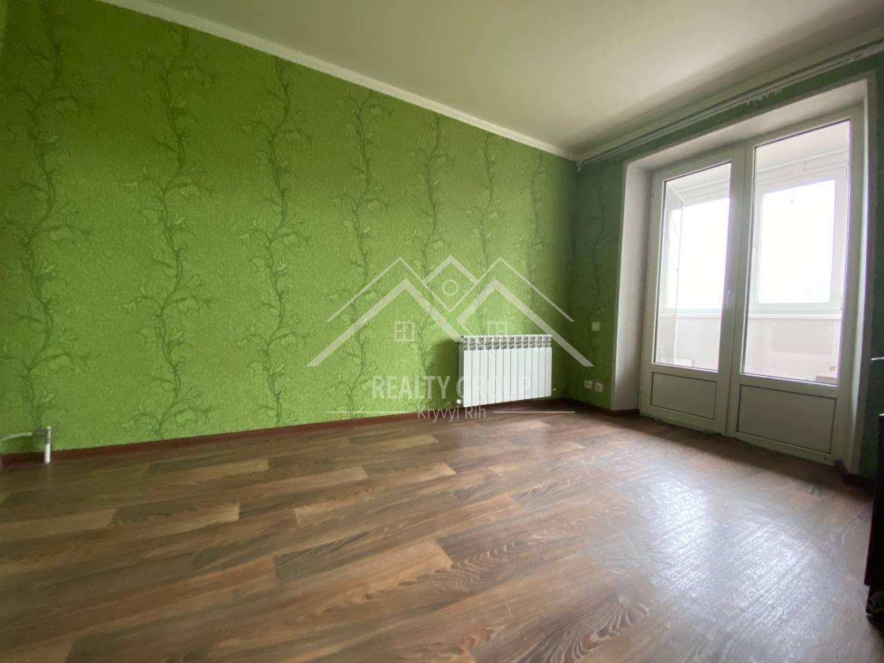 Продажа 3-комнатной квартиры 62 м², Кропивницкого ул.