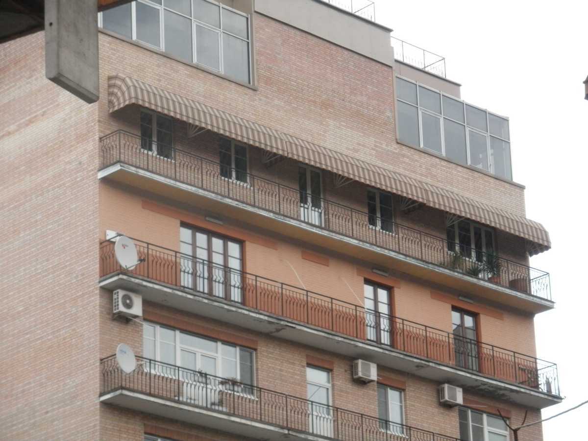 Продаж 5-кімнатної квартири 237.1 м², Василя Касіяна вул., Дончука, 7