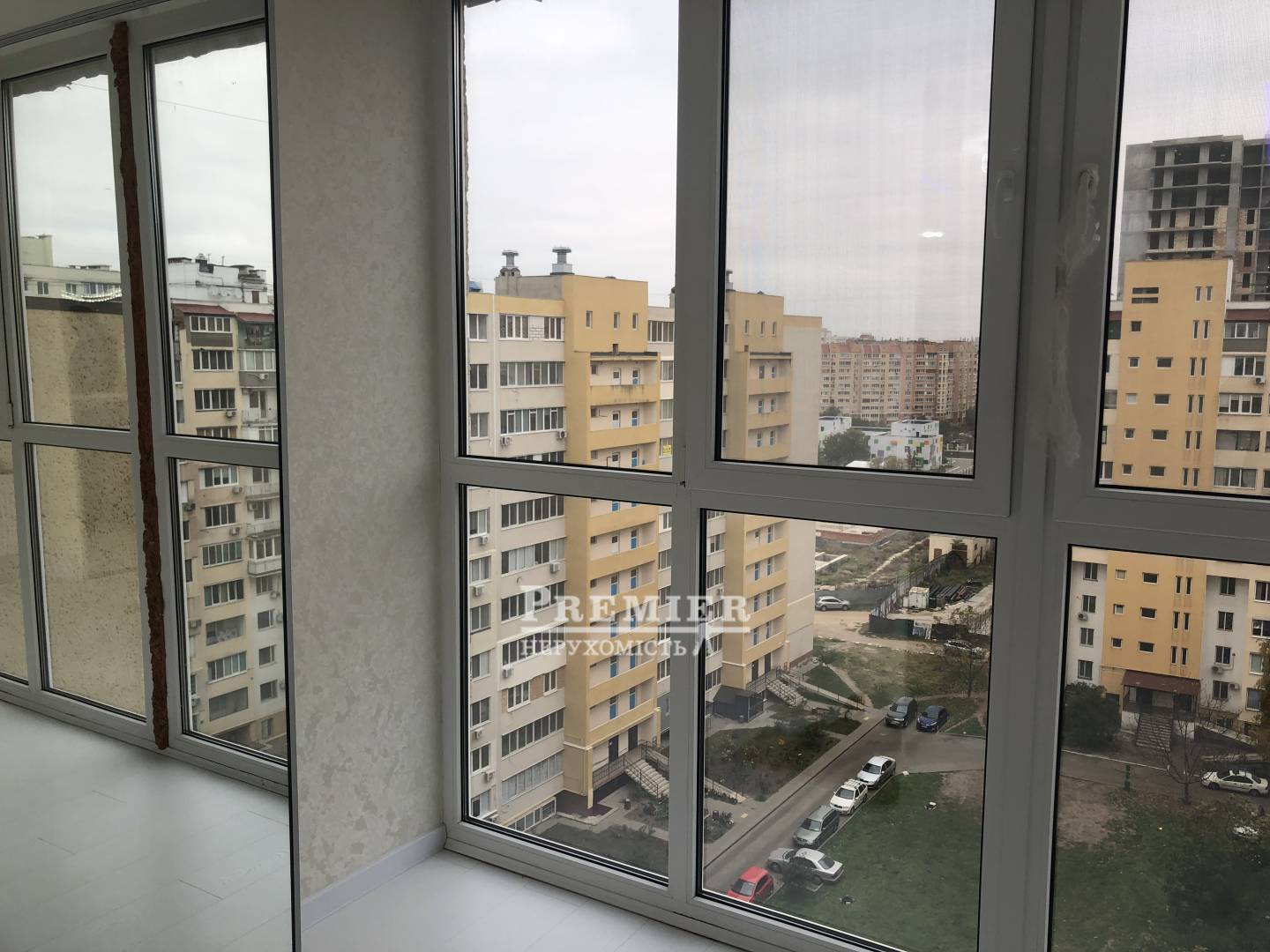 Продажа 2-комнатной квартиры 70 м², Академика Сахарова ул.