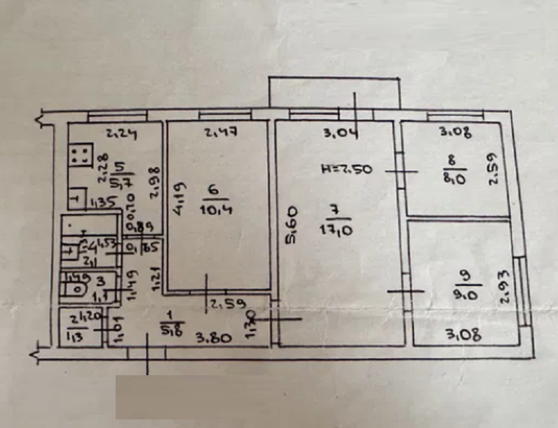 Продаж 4-кімнатної квартири 62 м², Академіка Заболотного вул.