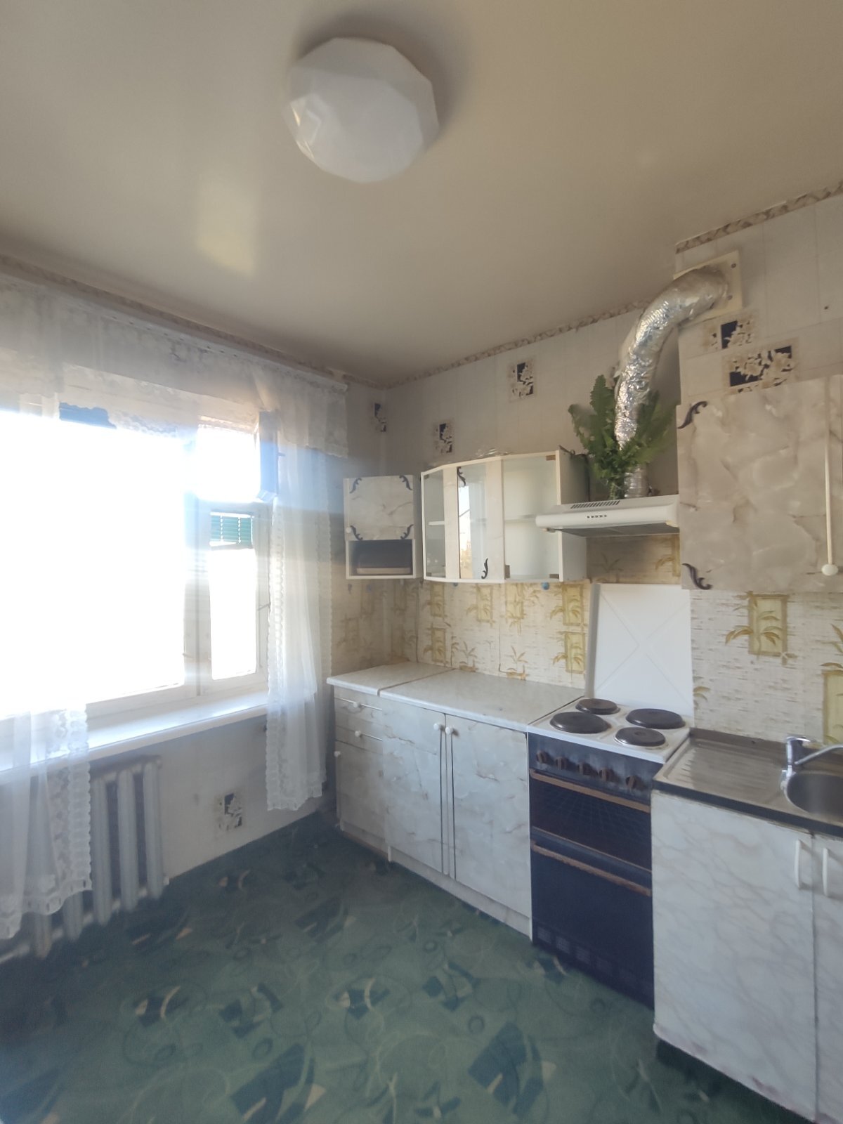 Продажа 2-комнатной квартиры 52 м², Крымская ул.