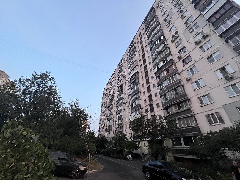 Продажа 3-комнатной квартиры 70 м², Пантелеймона Кулиша ул.