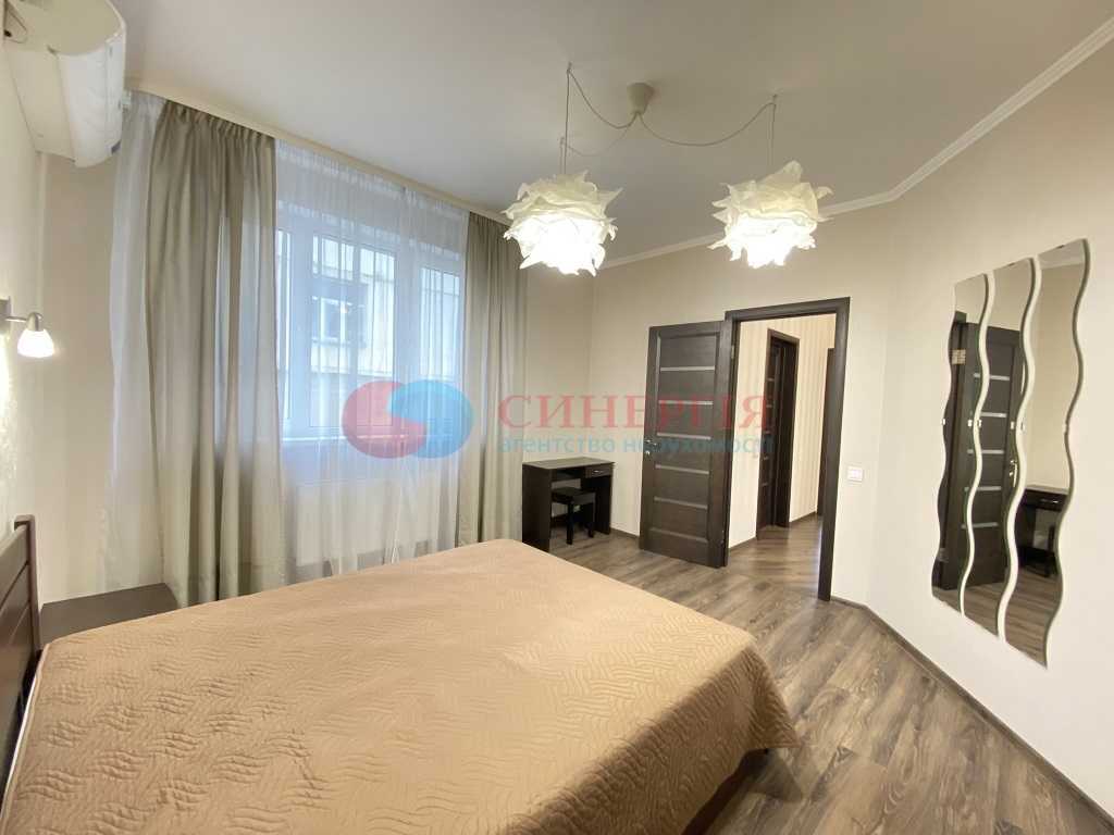 Оренда 4-кімнатної квартири 100 м², Мельникова, 51Б