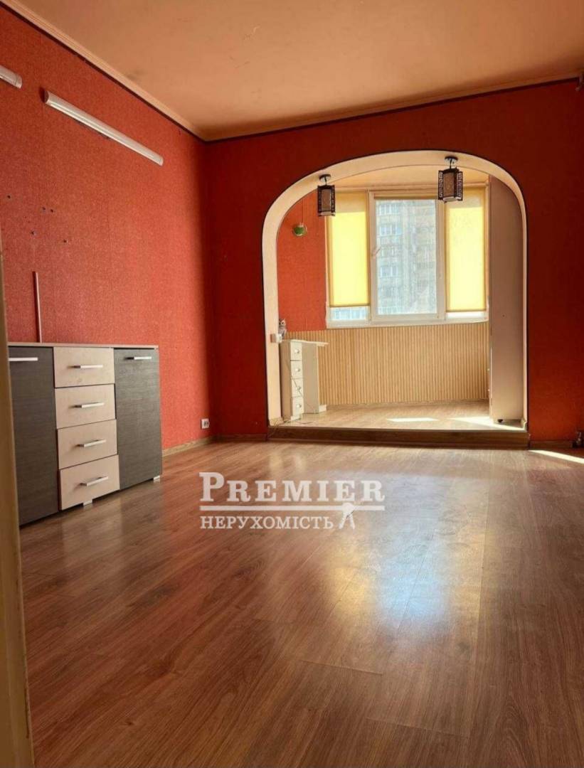 Продажа 3-комнатной квартиры 64 м², Добровольского просп.