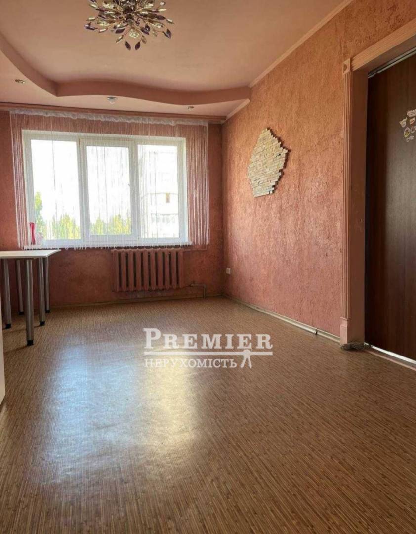 Продажа 3-комнатной квартиры 64 м², Добровольского просп.