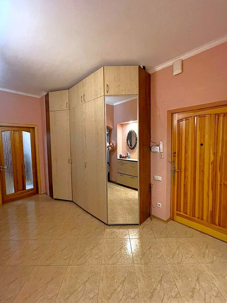 Аренда 1-комнатной квартиры 57 м², Екатерининская ул., 90