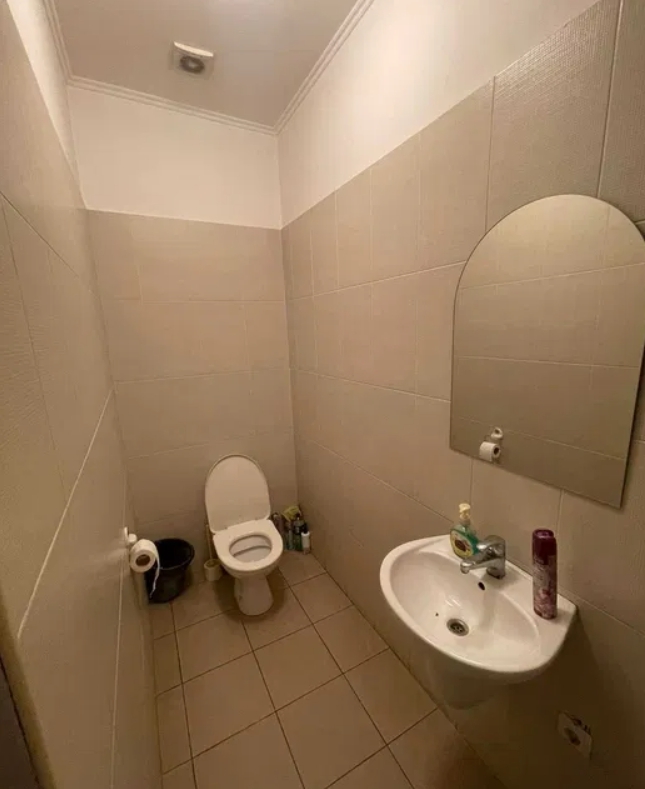 Оренда приміщення вільного призначення 430 м², Жуковского вул.