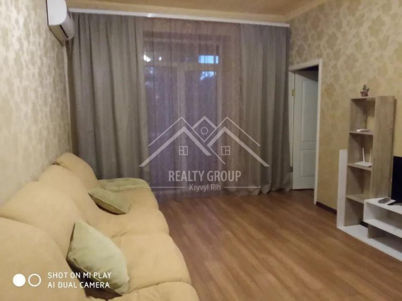 Аренда 2-комнатной квартиры 47 м², Революційна 6