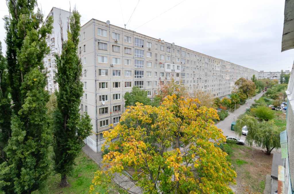 Продажа 2-комнатной квартиры 47 м², Павла Тычины просп., 24