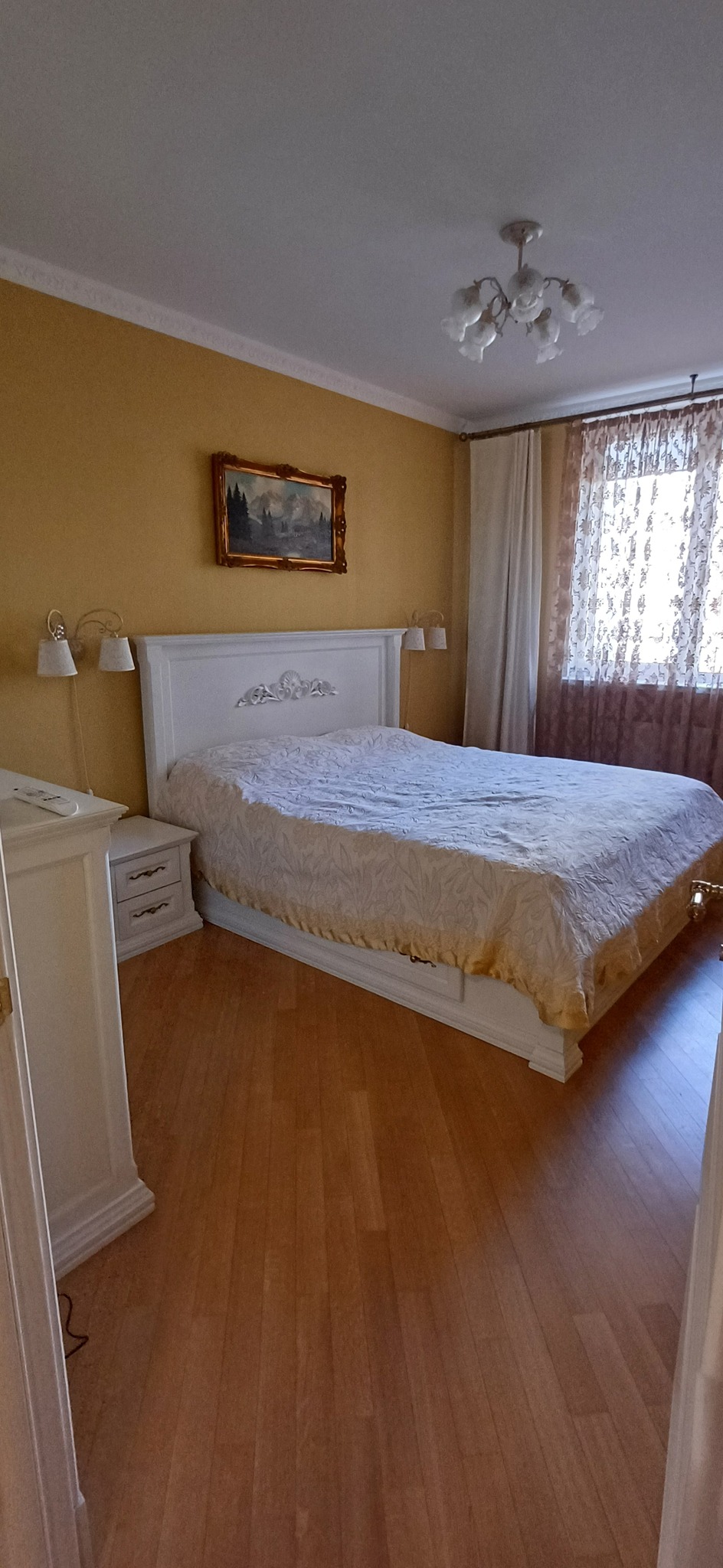 Продаж 3-кімнатної квартири 102 м², Ломоносова вул., 50/2